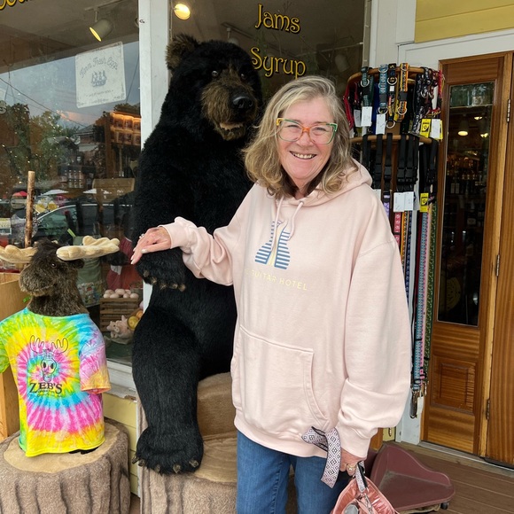 Meet your Posher, Mary-ellen - Picture 5 of 15